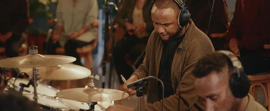 Zeritu Kebede — ማጽናናትህ (Matsnanatih) — still 4