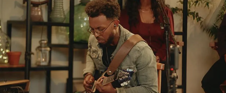 Zeritu Kebede — ማጽናናትህ (Matsnanatih) — still 5
